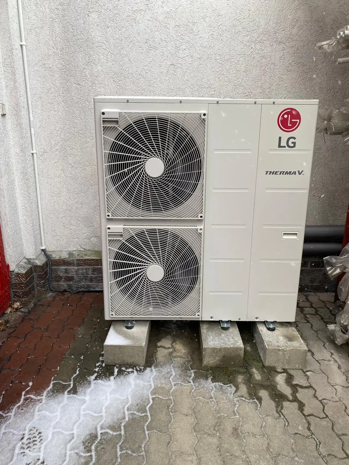 Kompleksowa instalacja pompy ciepła LG i fotowoltaiki w Gryfowie Śląskim